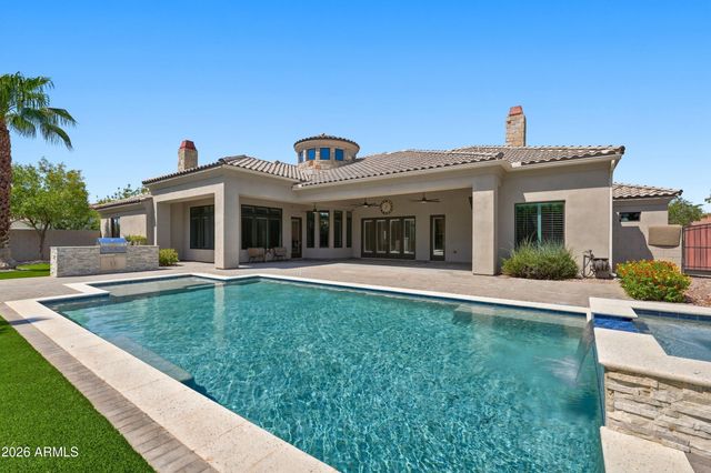 3415 E AQUARIUS Court, Chandler, AZ 85249