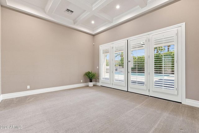 3415 E AQUARIUS Court, Chandler, AZ 85249