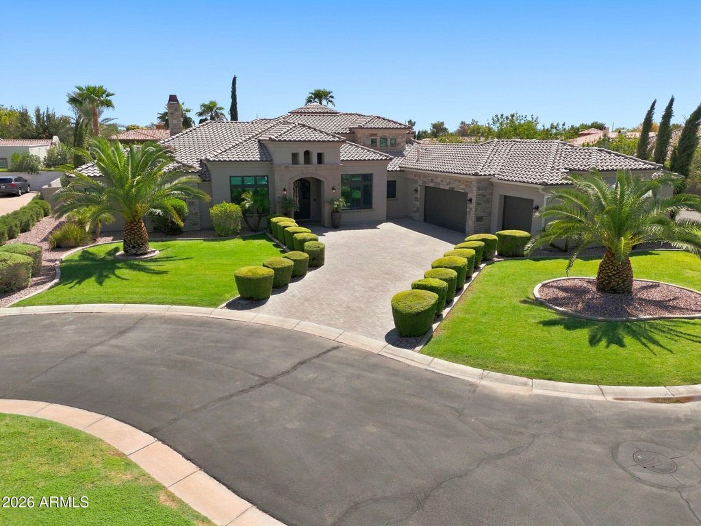 3415 E AQUARIUS Court, Chandler, AZ 85249 — exterior