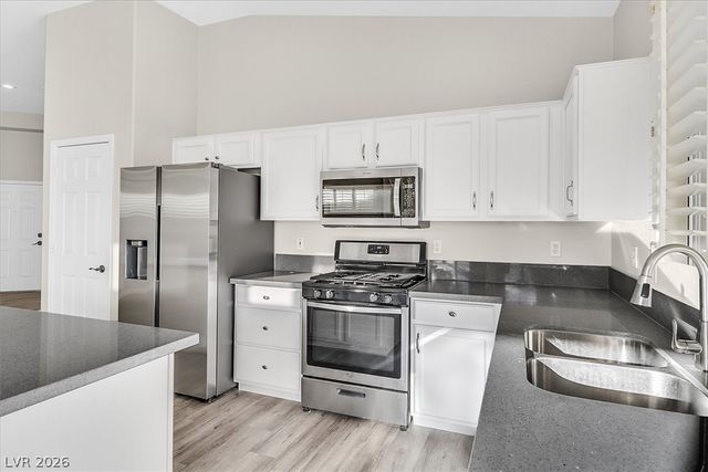 3025 Panorama Ridge Drive, Henderson, NV 89052