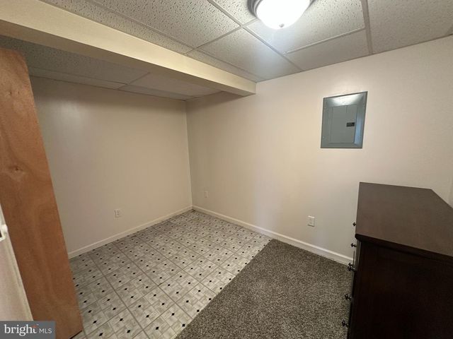 2143 SHERI LN, Mount Joy, PA 17552