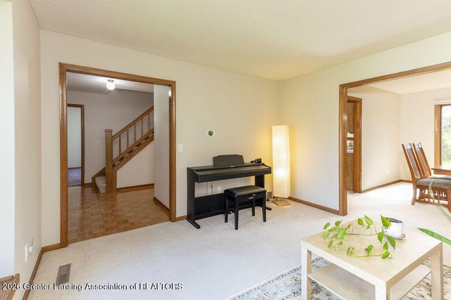 3574 E Hiawatha Drive, Okemos, MI 48864
