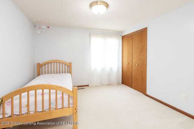 3574 E Hiawatha Drive, Okemos, MI 48864