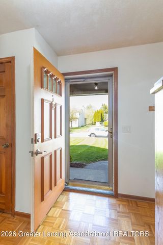 3574 E Hiawatha Drive, Okemos, MI 48864