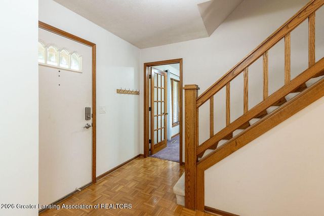 3574 E Hiawatha Drive, Okemos, MI 48864