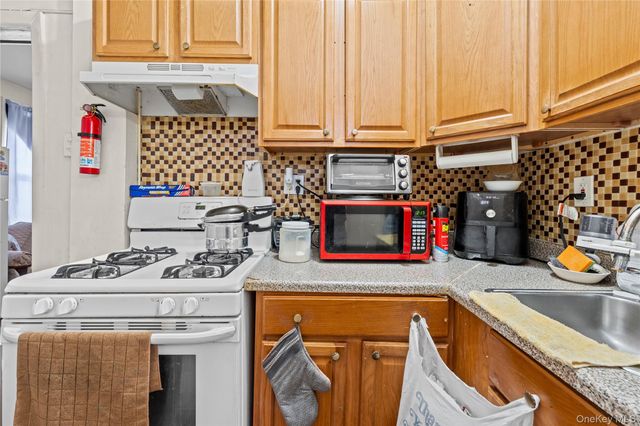 170 Soundview Avenue, Bronx, NY 10473