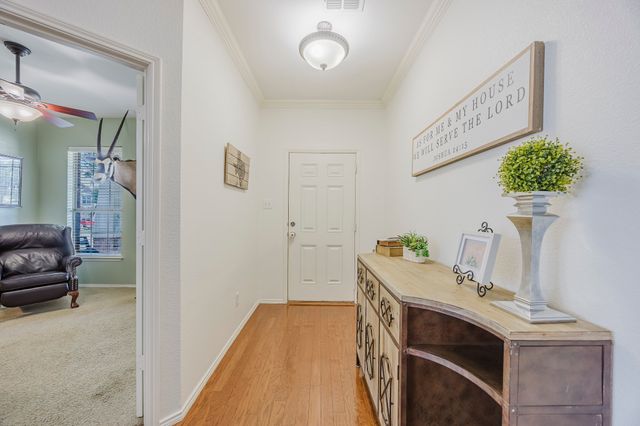 3949 Sunnygate Drive, Fort Worth, TX 76262