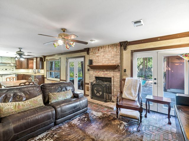 2634 Woodwick Drive, Sugar Land, TX 77479