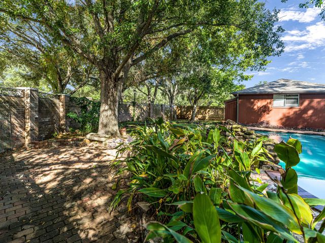 2634 Woodwick Drive, Sugar Land, TX 77479