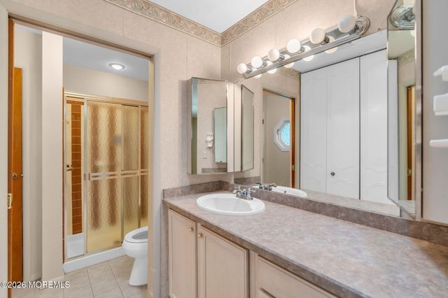455B Portsmouth Drive, Lakewood, NJ 08701