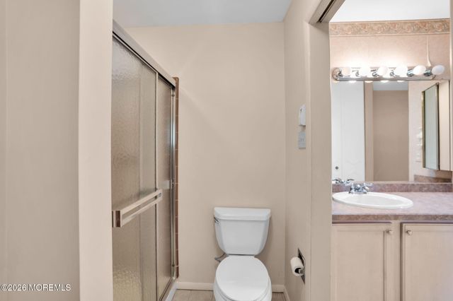 455B Portsmouth Drive, Lakewood, NJ 08701