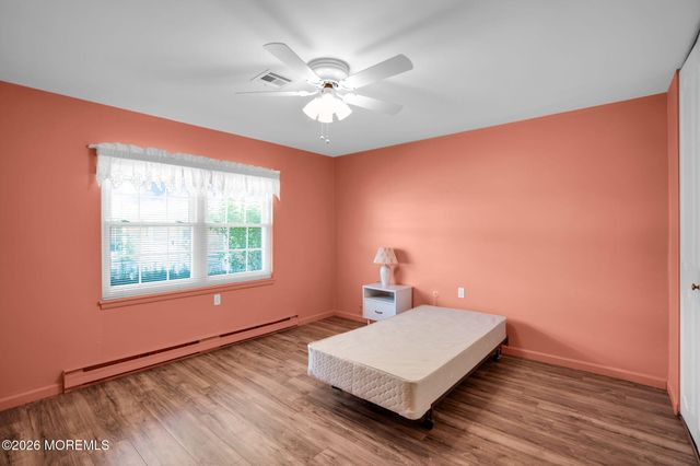 455B Portsmouth Drive, Lakewood, NJ 08701