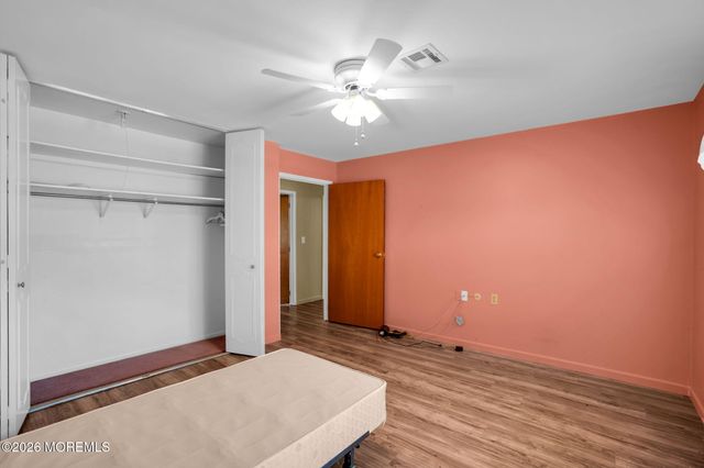 455B Portsmouth Drive, Lakewood, NJ 08701