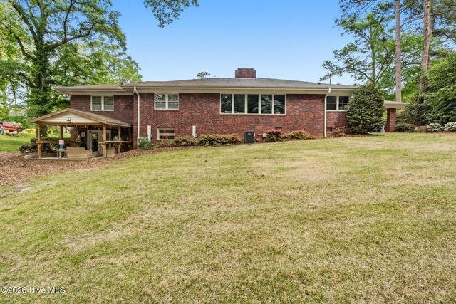 515 Stanley Avenue, Rockingham, NC 28379