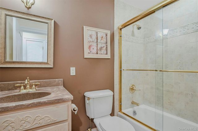 815 Uhl Lane, Orient, NY 11957