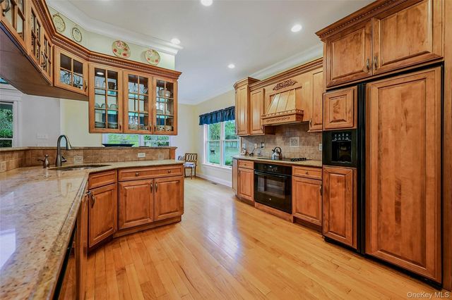 815 Uhl Lane, Orient, NY 11957