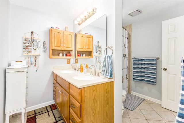 8846 Meadow Drive, Deerfield Twp., OH 45040