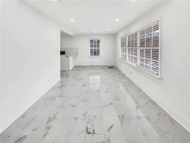 136 Victor Circle NW, Atlanta, GA 30314