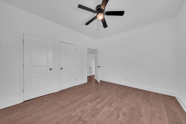 1736 Barker RD, Columbia, TN 38401
