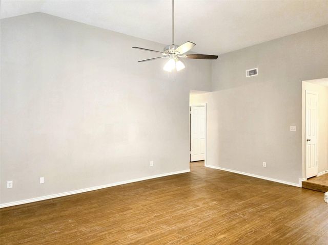 9215 Newkay Lane, Spring, TX 77379