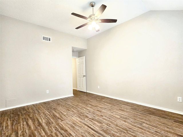 9215 Newkay Lane, Spring, TX 77379