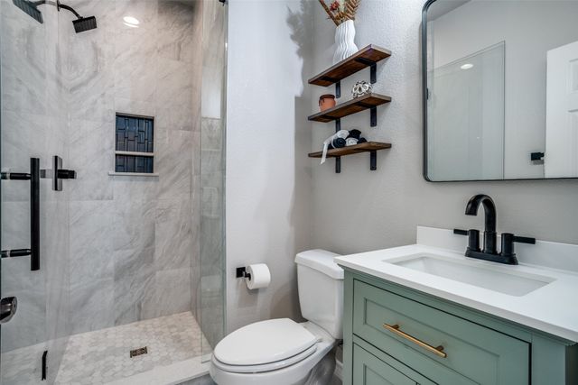 861 Twin Buttes Drive, Prosper, TX 75078