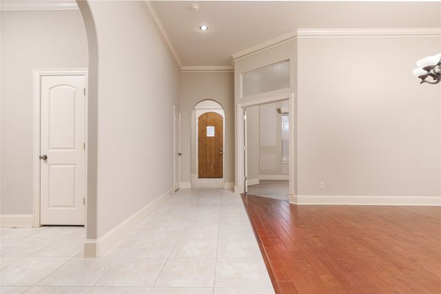 2811 Meadowside Drive, Mckinney, TX 75071