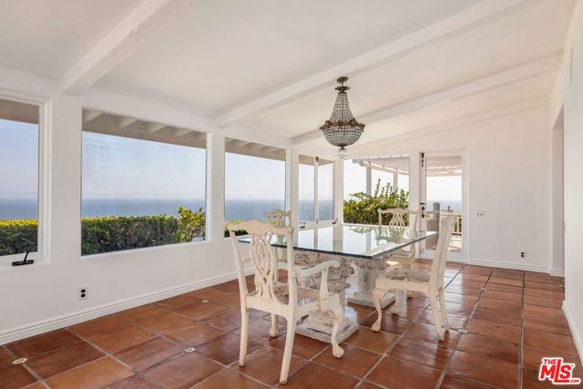 206 Bellino Drive, Los Angeles, CA 90272