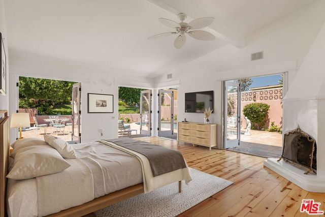 206 Bellino Drive, Los Angeles, CA 90272