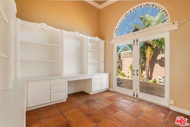 206 Bellino Drive, Los Angeles, CA 90272
