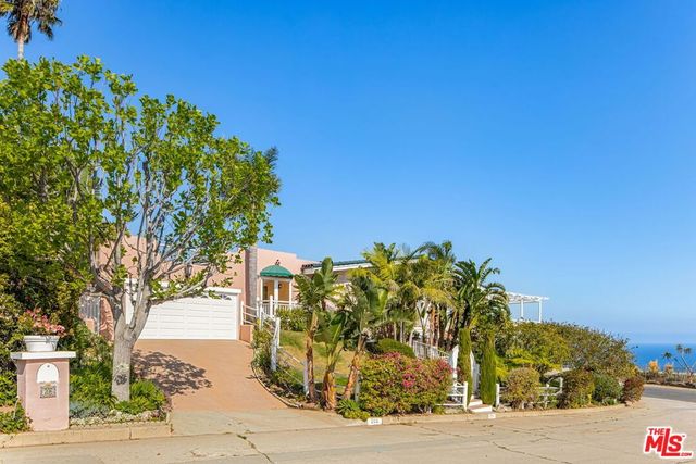 206 Bellino Drive, Los Angeles, CA 90272