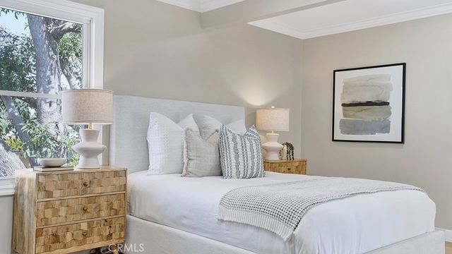 2747 E Ocean Boulevard, Long Beach, CA 90803