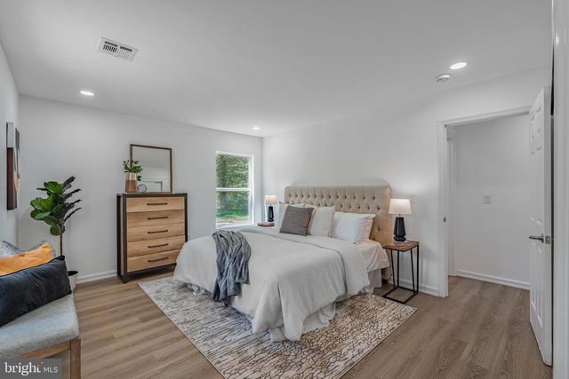 90 MORRIS RD, Ambler, PA 19002