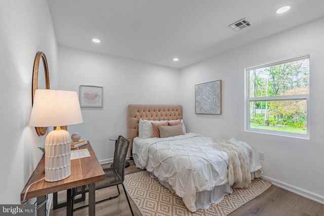 90 MORRIS RD, Ambler, PA 19002