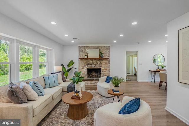 90 MORRIS RD, Ambler, PA 19002