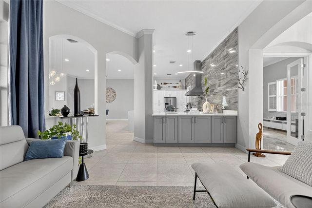 719 ISLEBAY DRIVE, Apollo Beach, FL 33572