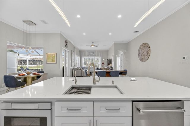 719 ISLEBAY DRIVE, Apollo Beach, FL 33572