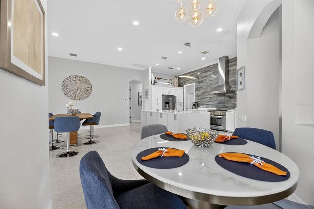 719 ISLEBAY DRIVE, Apollo Beach, FL 33572