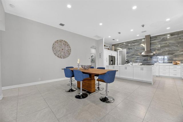 719 ISLEBAY DRIVE, Apollo Beach, FL 33572