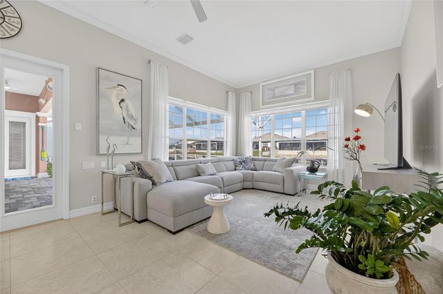 719 ISLEBAY DRIVE, Apollo Beach, FL 33572