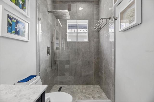 719 ISLEBAY DRIVE, Apollo Beach, FL 33572