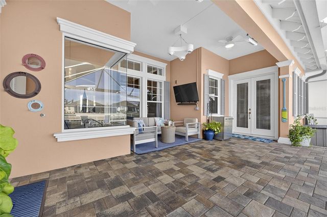 719 ISLEBAY DRIVE, Apollo Beach, FL 33572