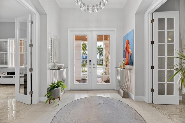 719 ISLEBAY DRIVE, Apollo Beach, FL 33572