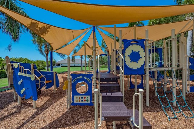 719 ISLEBAY DRIVE, Apollo Beach, FL 33572