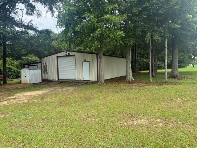867 N County Road 9, Hartford, AL 36344