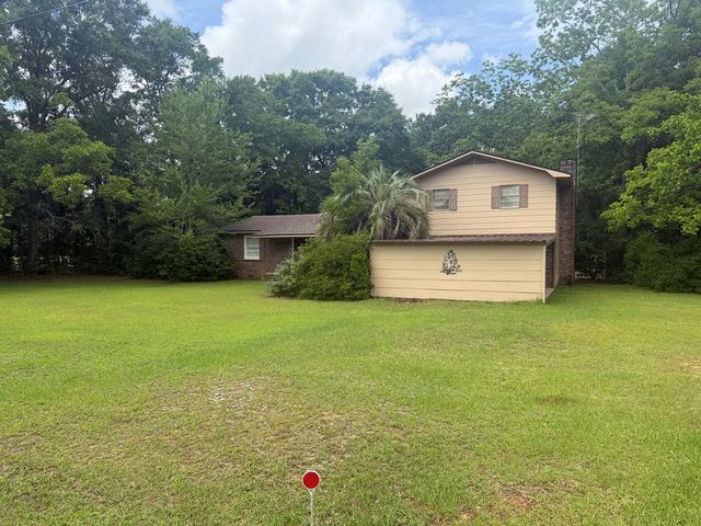 867 N County Road 9, Hartford, AL 36344