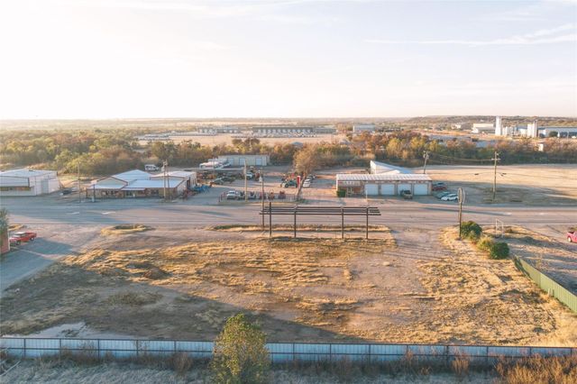 3805 Highway 180 E, Mineral Wells, TX 76067