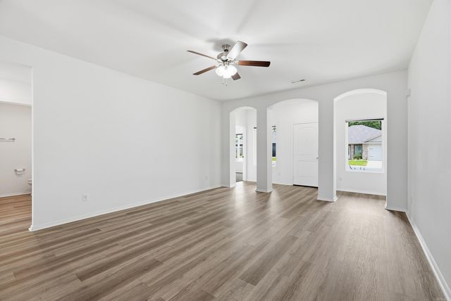 1375 Meadows Drive, Benton, AR 72019