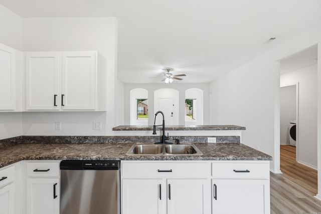 1375 Meadows Drive, Benton, AR 72019