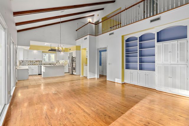1206 Amherst Drive, Dothan, AL 36305